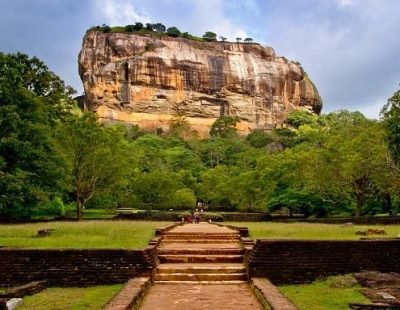 श्रीलंका-के-जयसेना-परिवार-के-पुत्र-के-पुनर्जन्म-की-घटना