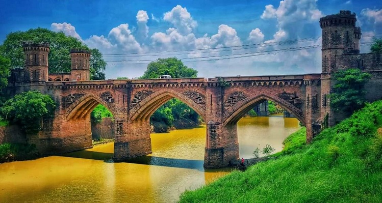केवल एक दिन की कमाई से बने प्रसिद्ध ओझला पुल की स्वर्णिम गाथा